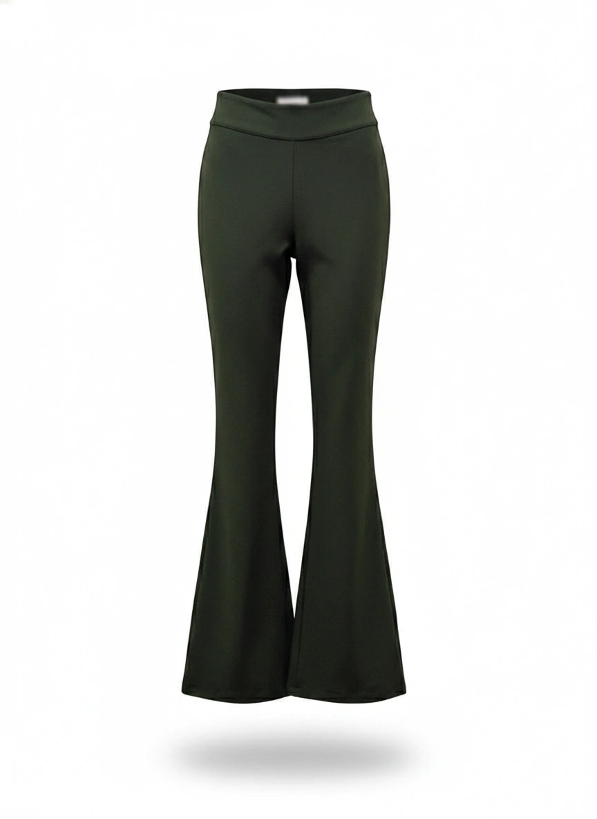 Calça flare Wanessa Lopez Concept, modelo com cintura alta e cós largo, em tecido preto, visível na imagem.