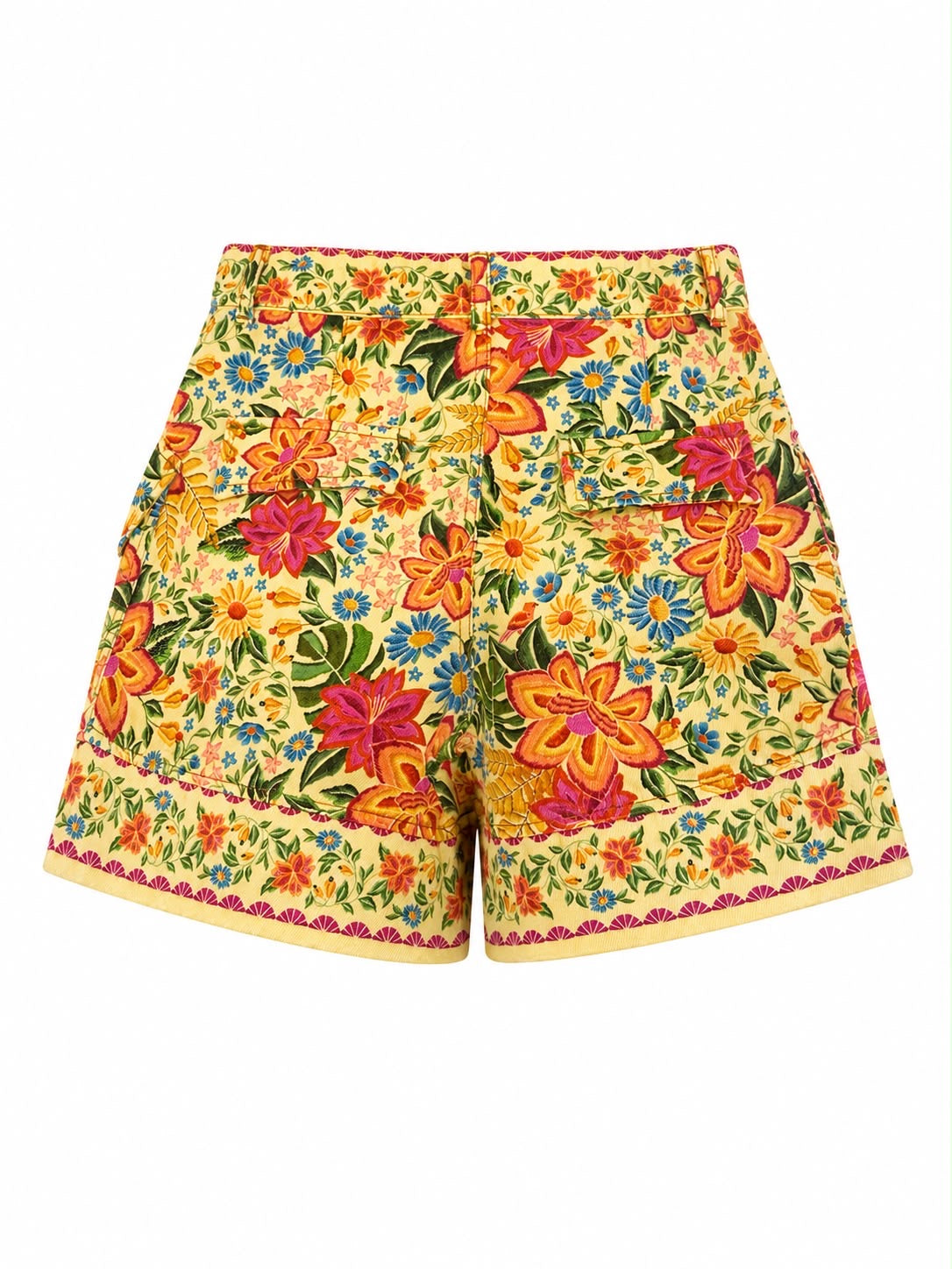 Short jeans Farm com estampa delicada de flores, modelo casual e confortável, ideal para looks de verão e ocasiões informais.