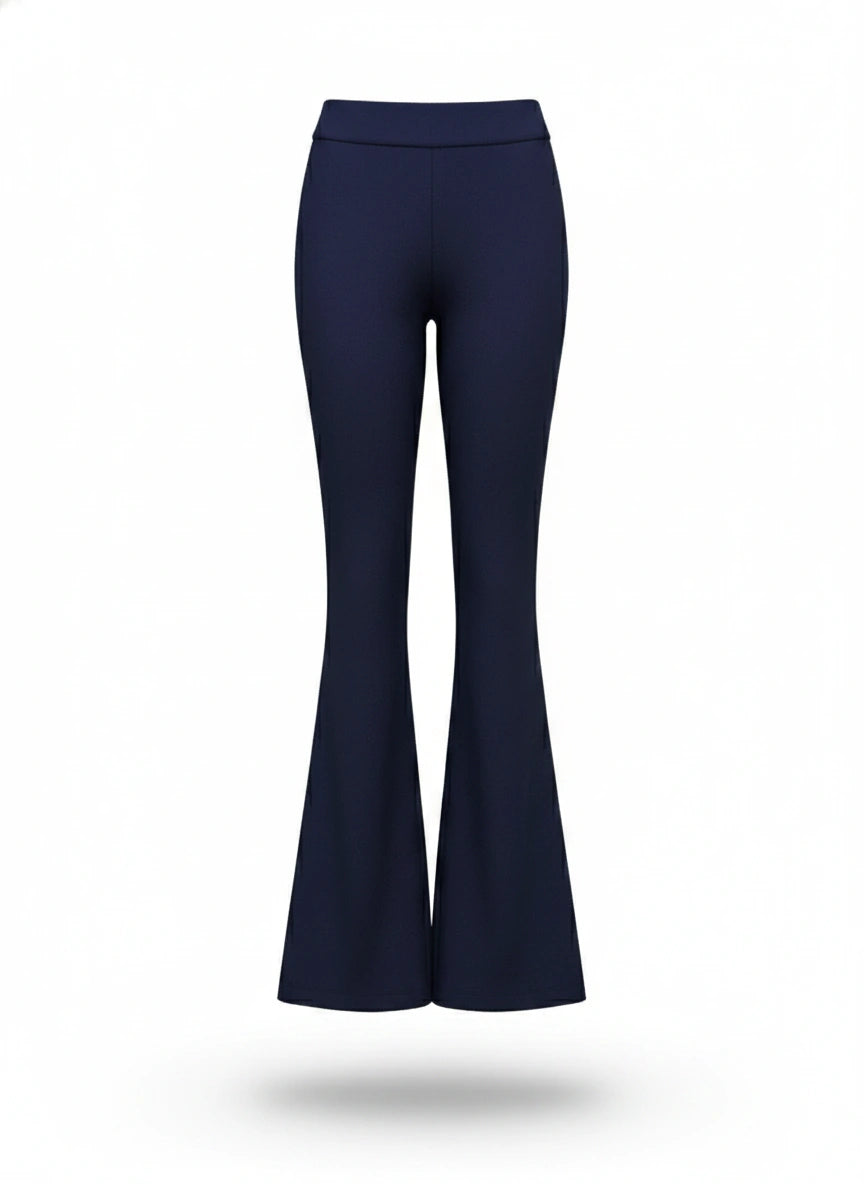 Calça flare Wanessa Lopez Concept, estilo moderno com cintura alta e comprimento ajustado, em tecido preto.